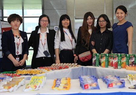 知识产权出版社上线产品发布会 部分会议服务人员 2015.4.24